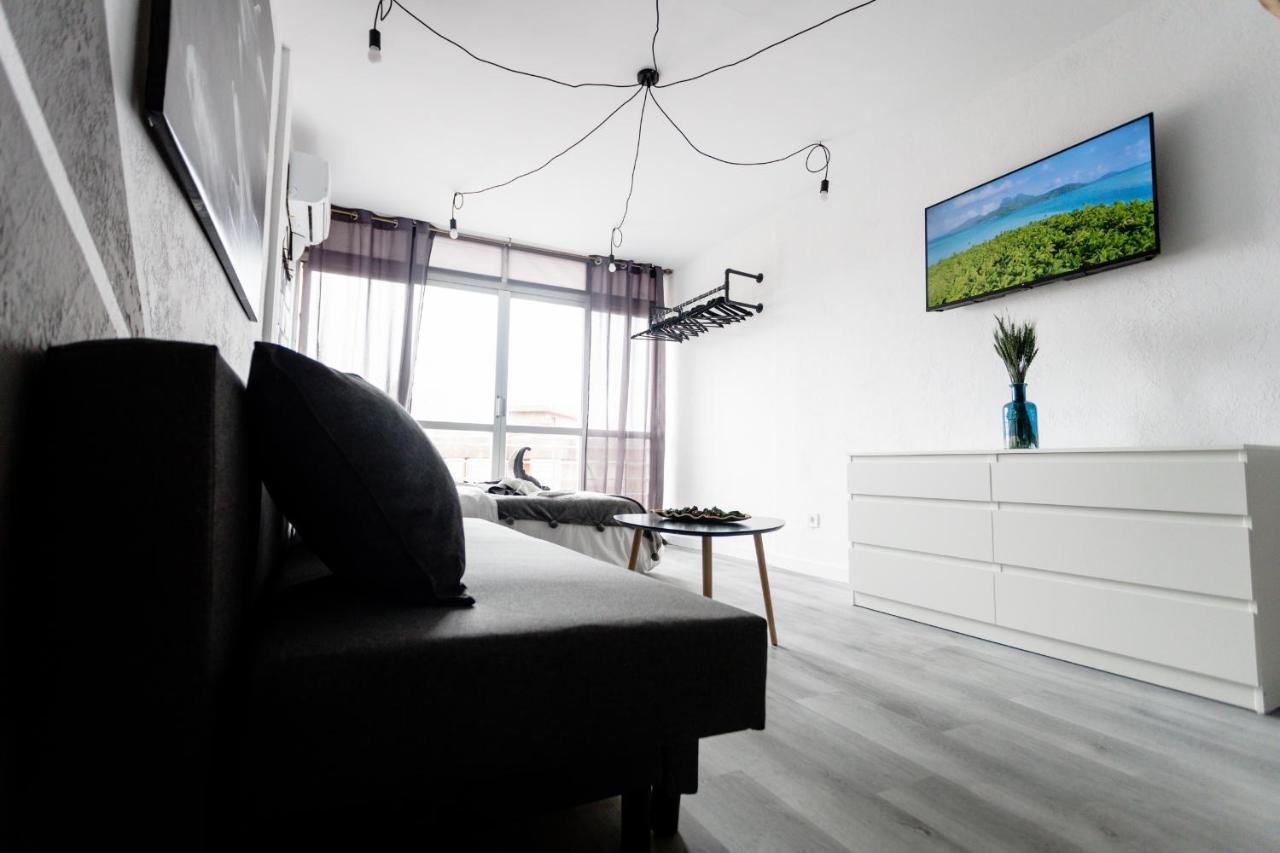 Modern Studio With See And City View 베니돔 외부 사진