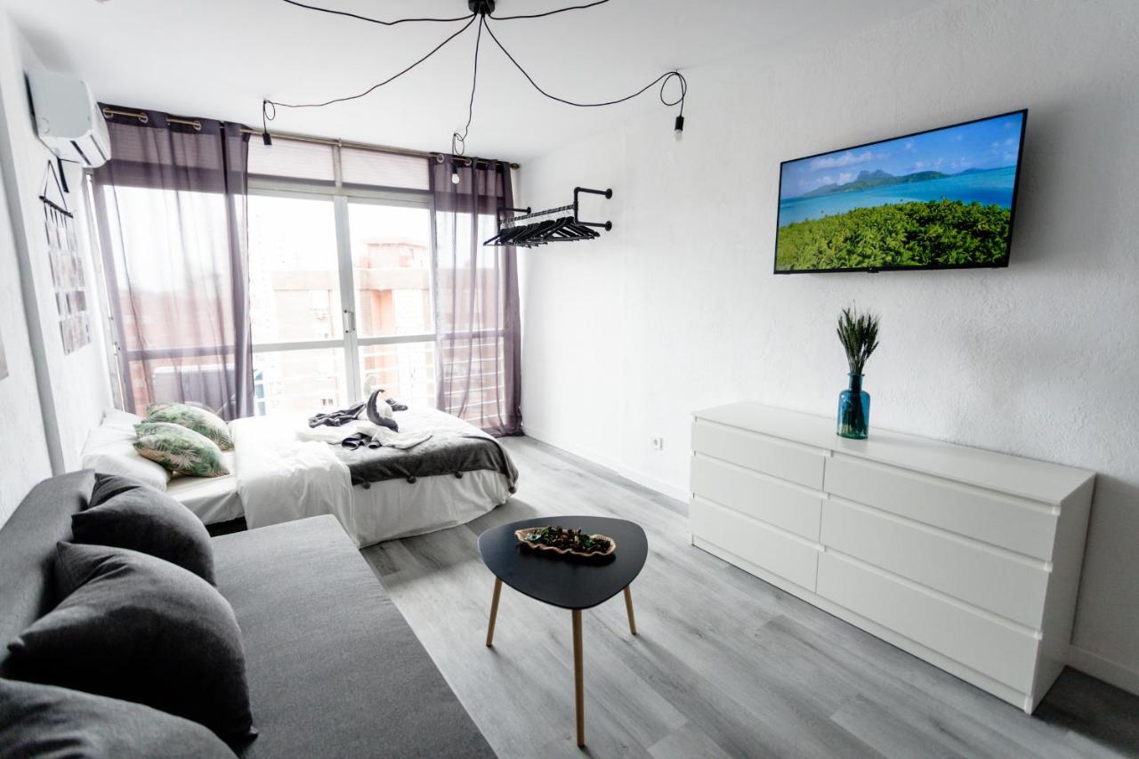 Modern Studio With See And City View 베니돔 외부 사진